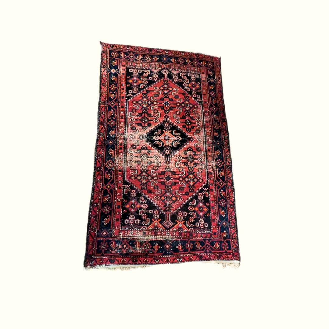 Persian carpet 200 x 124