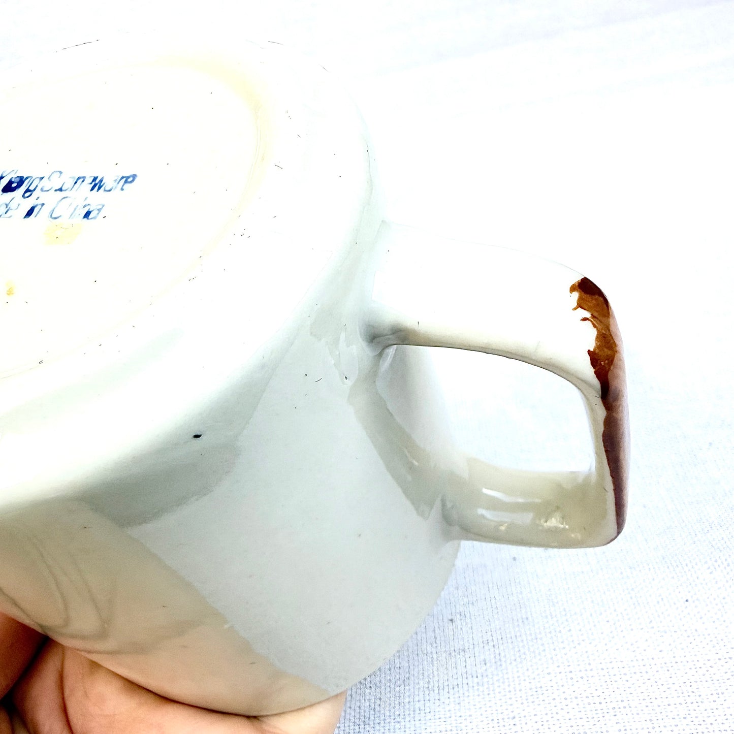 Handgemachte Tasse gelb