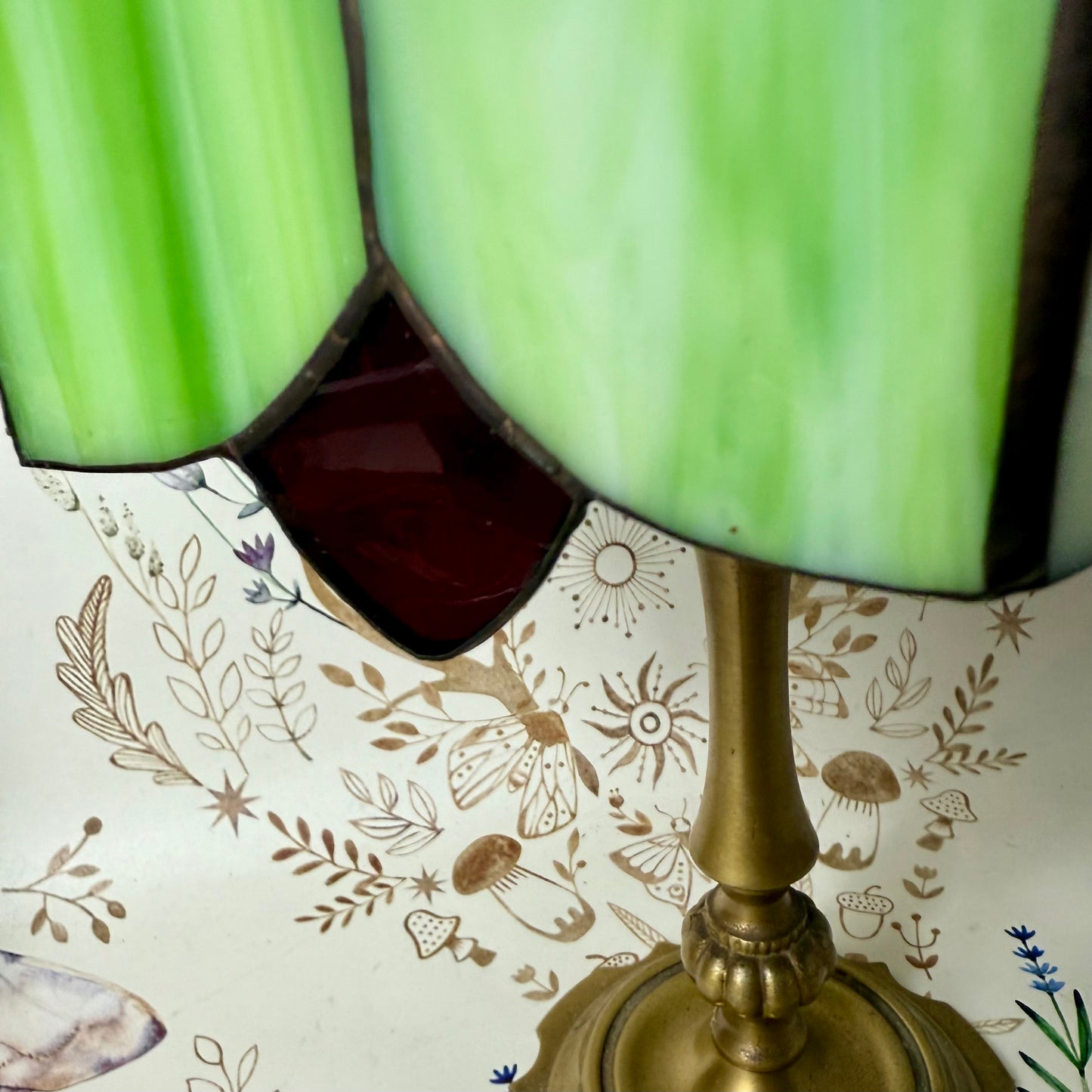 Tiffany lamp green