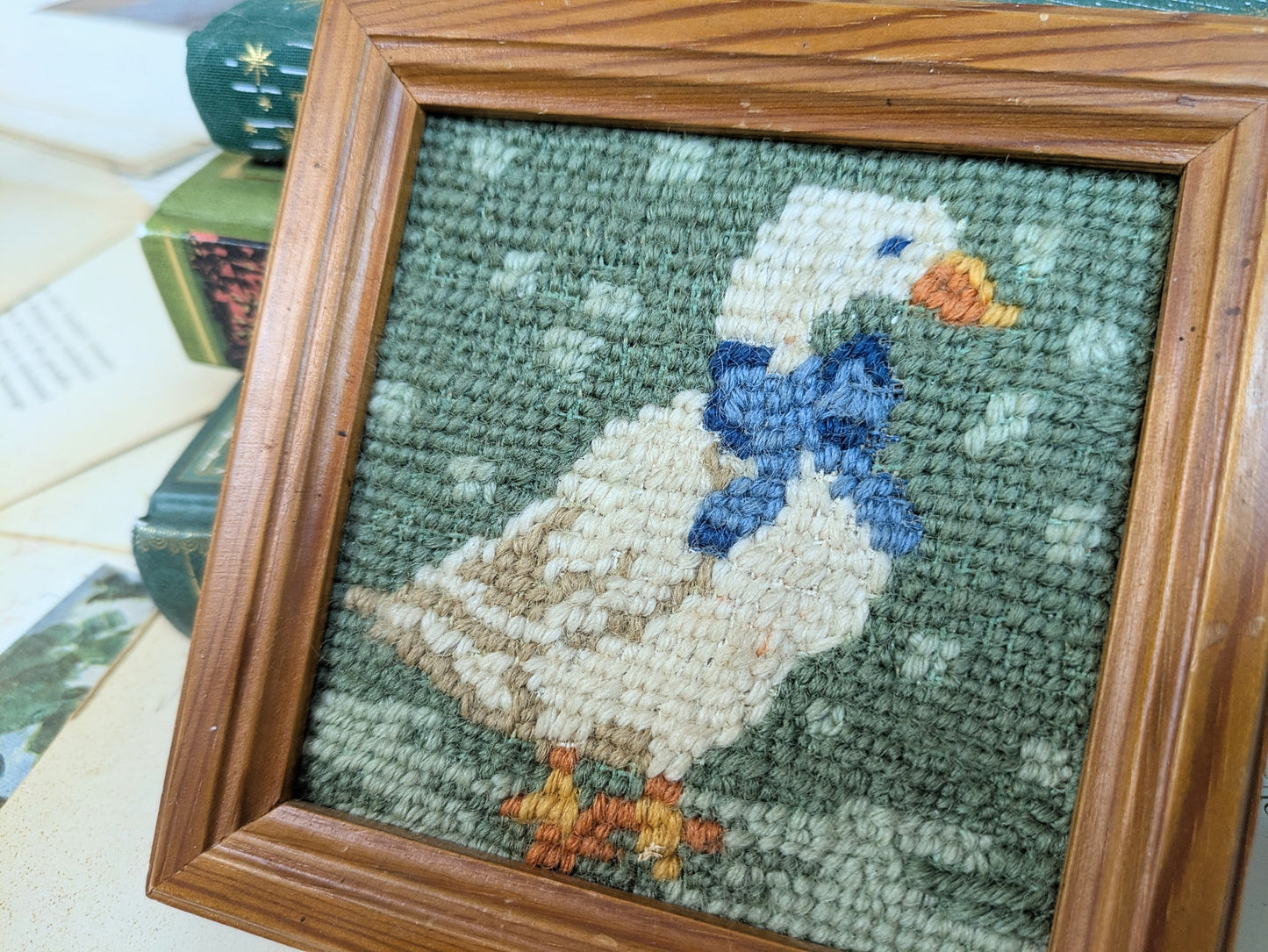 Embroidery picture goose