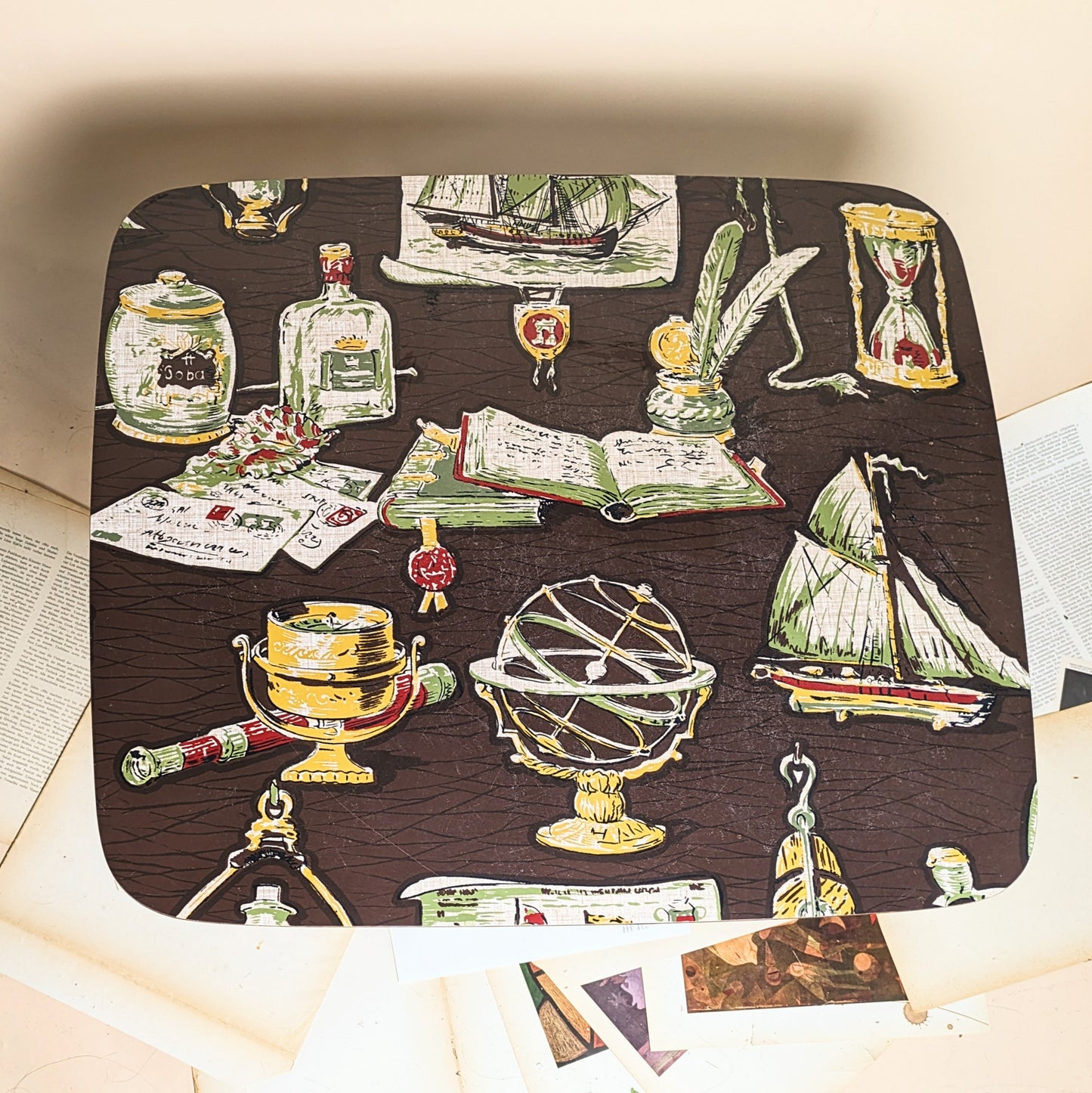 Wiener Couchtisch 1950er