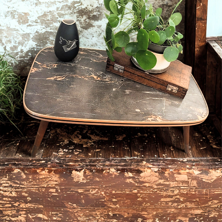 Table rognon en marbre