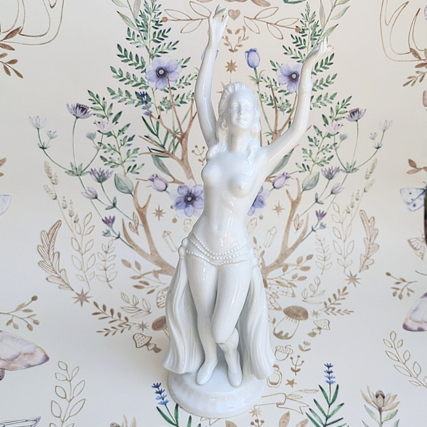 Ceramic figure “Belly Dancer” by Kurt Steiner for Wallendorf