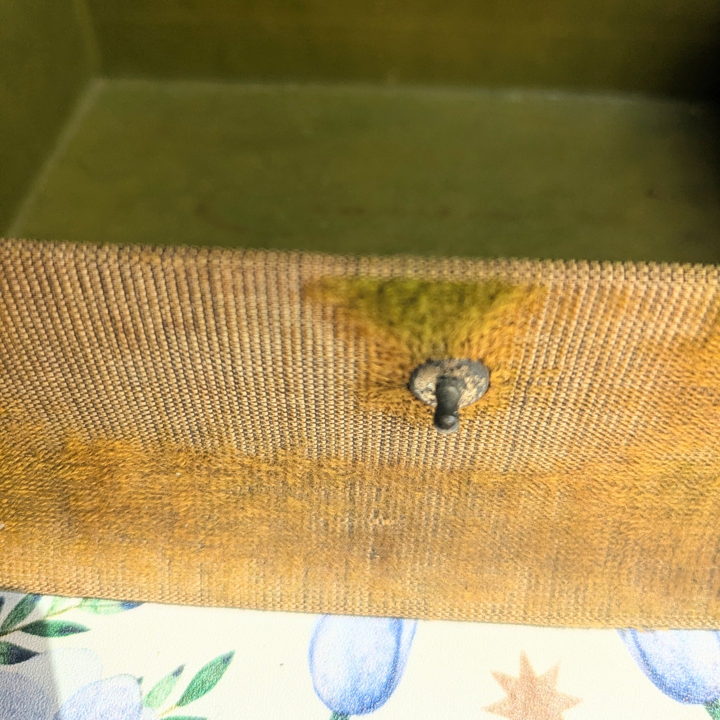 Jewelry box velvet green
