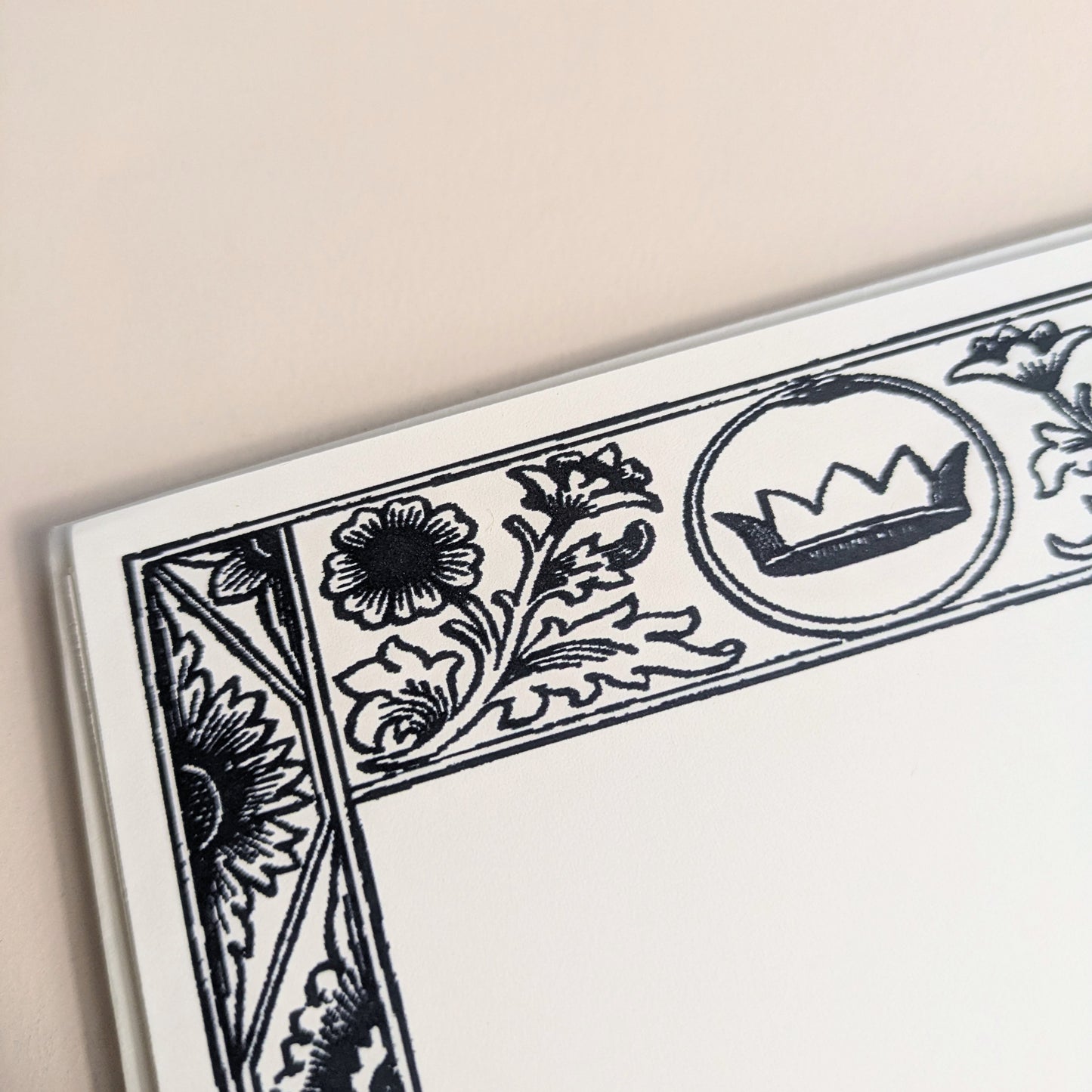 “Crown” note cards with envelopes