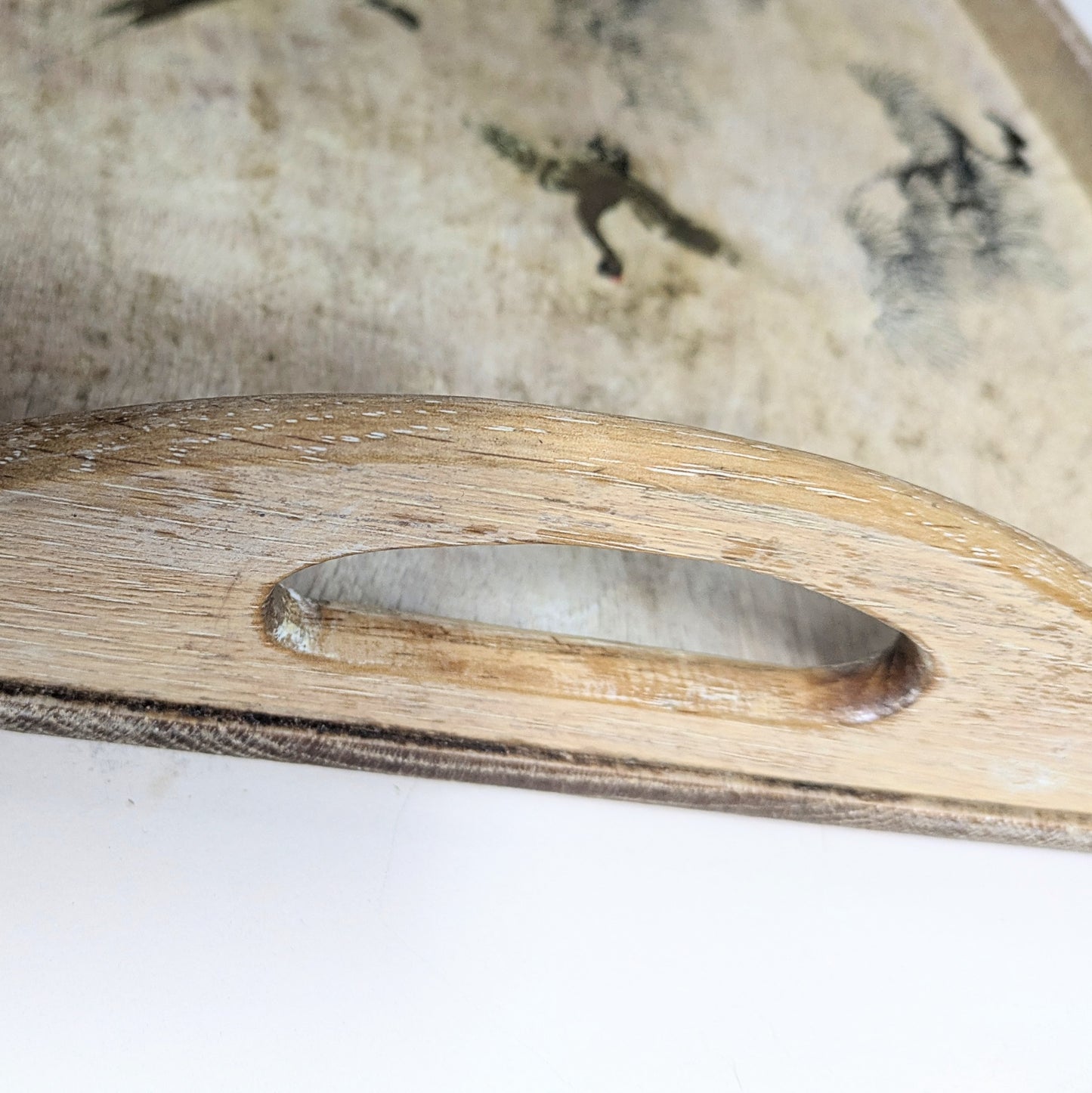 Wooden tray with cranes