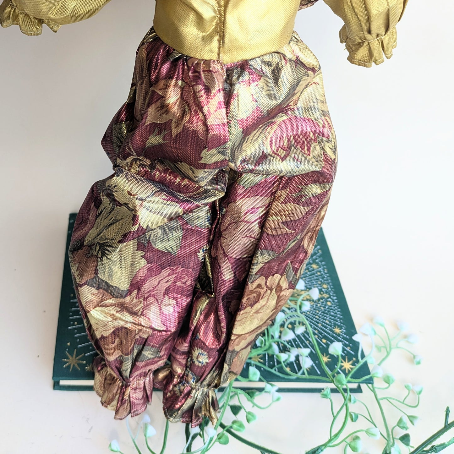 Venezianische Harlekin Puppe Gold