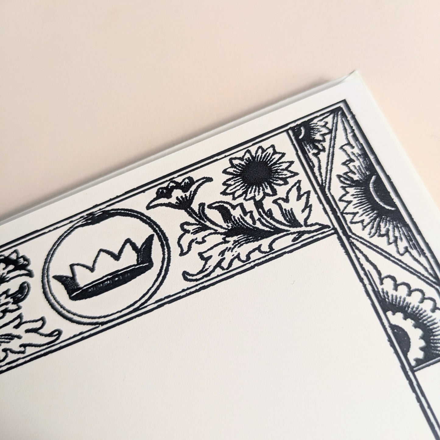 “Crown” note cards with envelopes