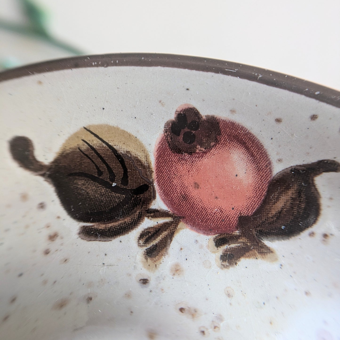 Rosehip egg cups, set of 3