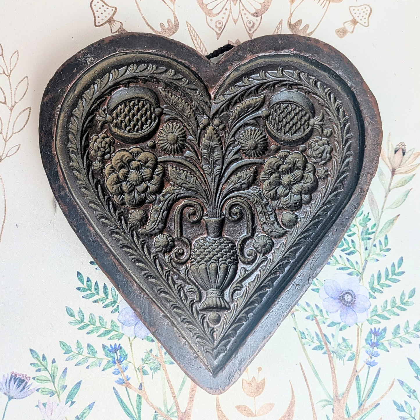 Wax heart with flowers