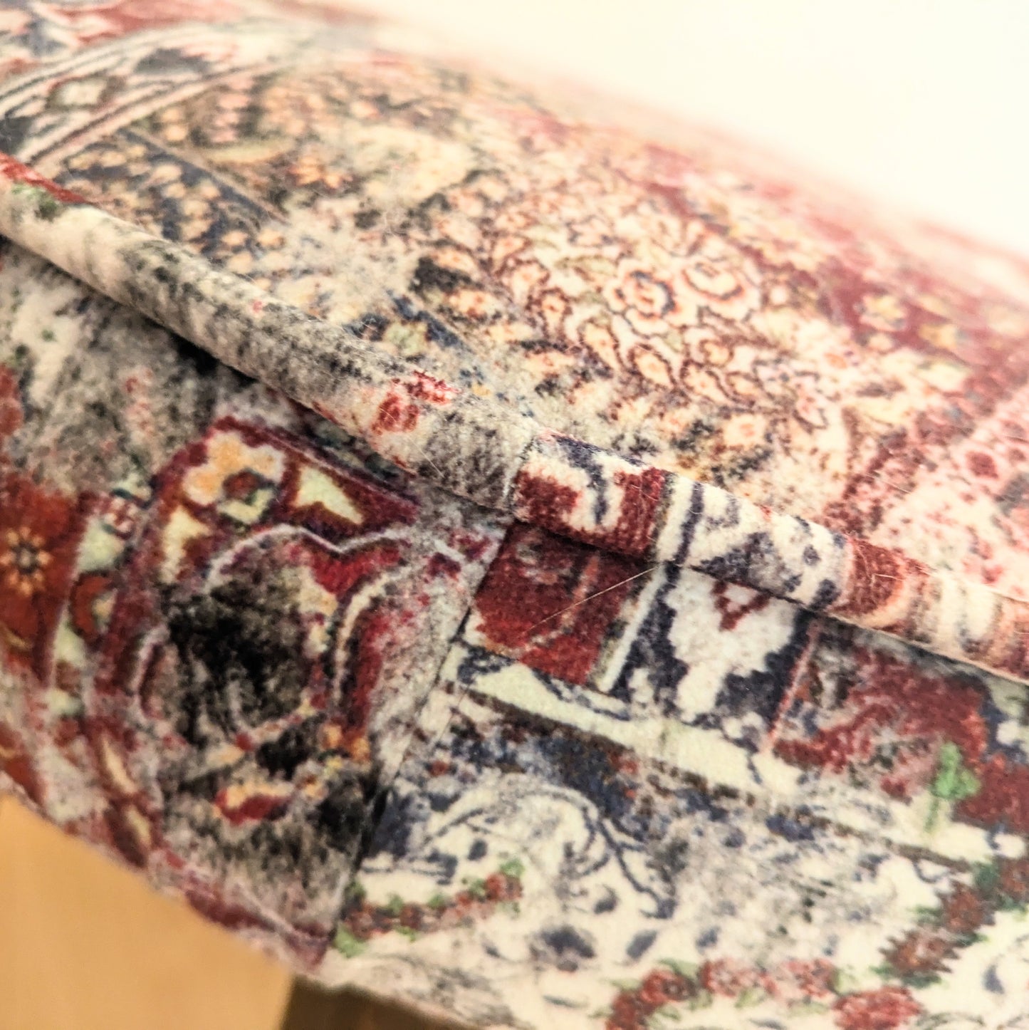 Persischer Hocker