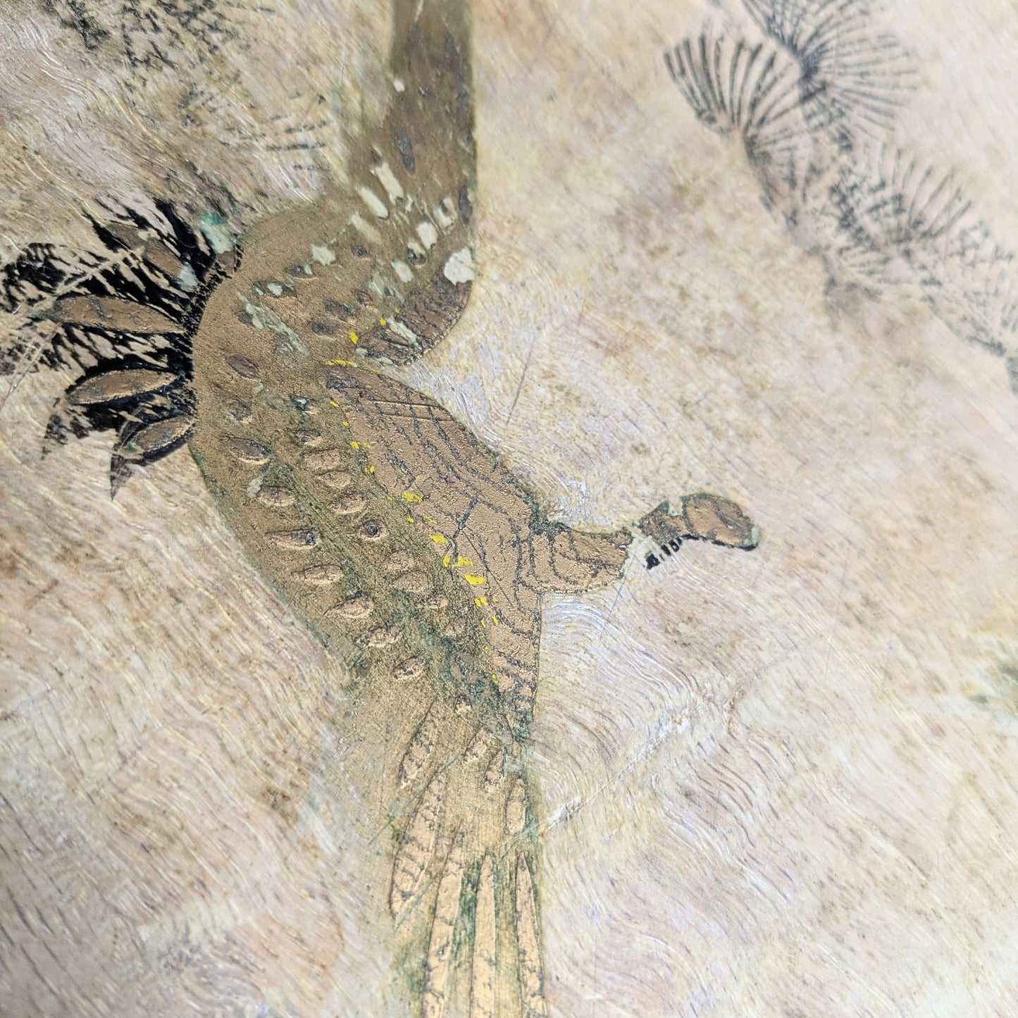 Wooden tray with cranes
