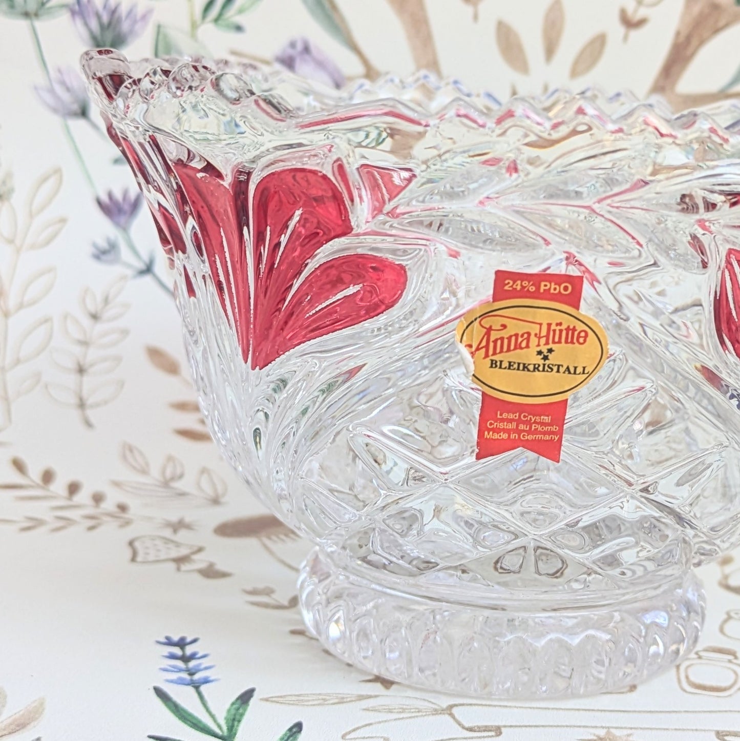 Lead crystal bowl flowers