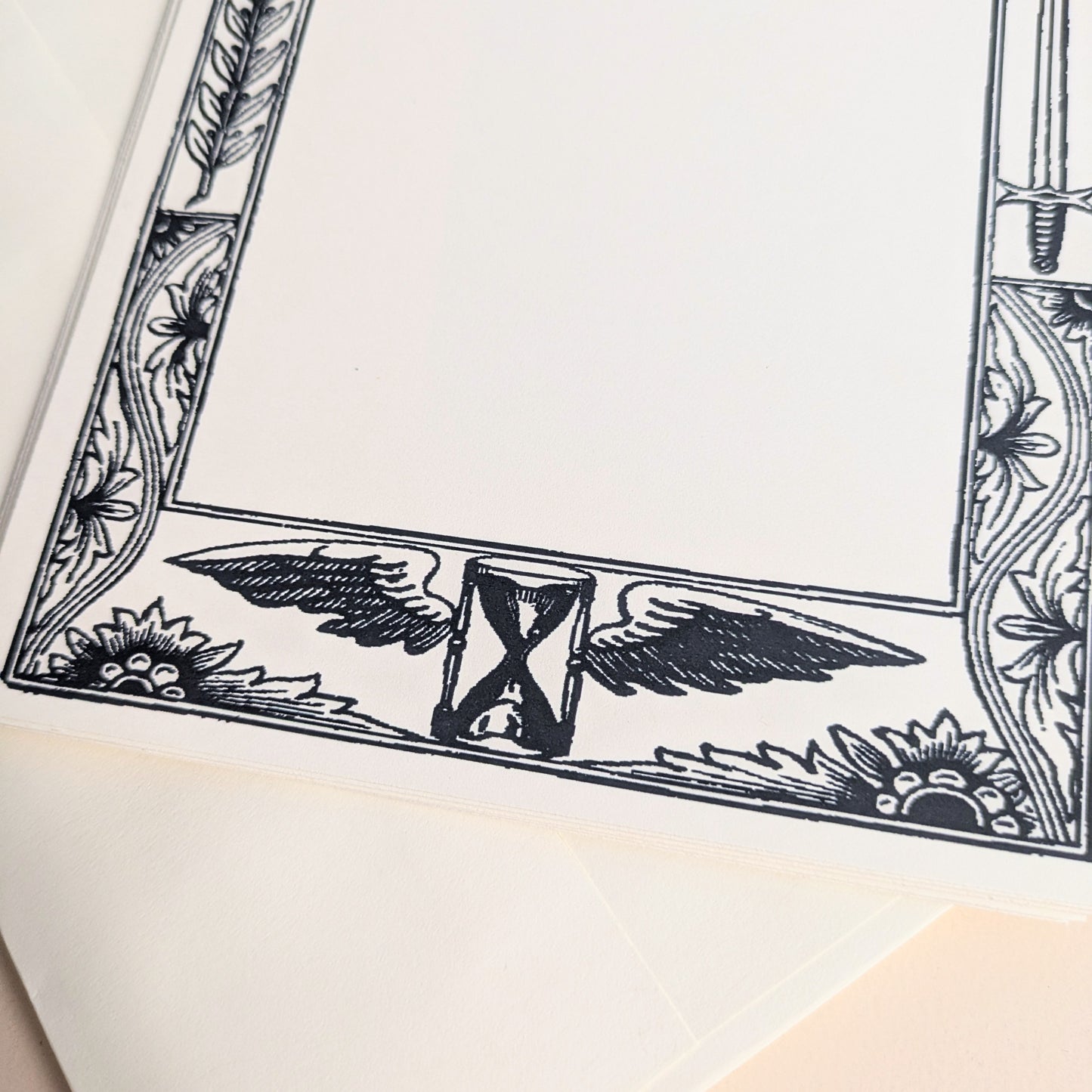 “Crown” note cards with envelopes