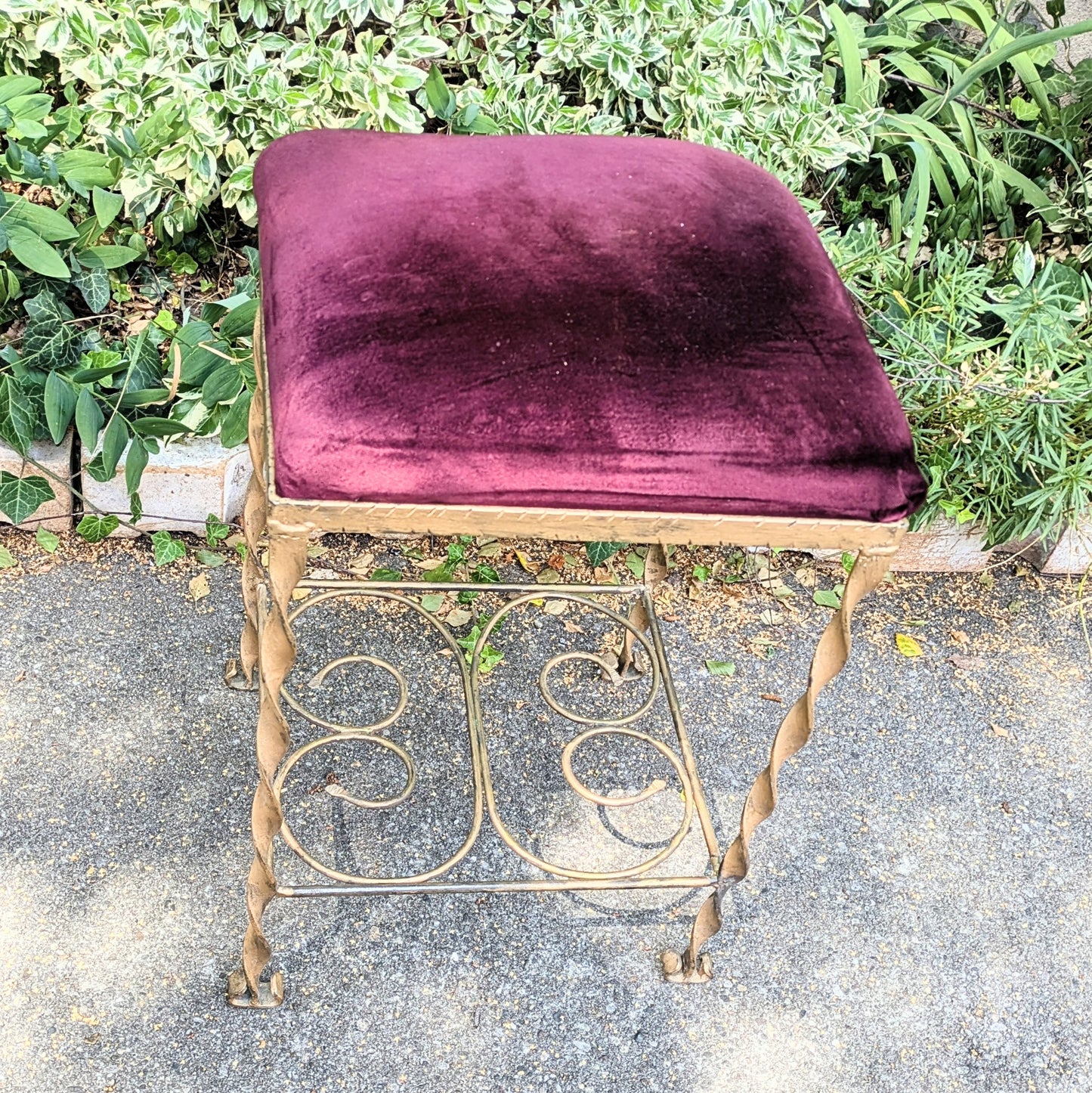 Wrought iron baroque stool