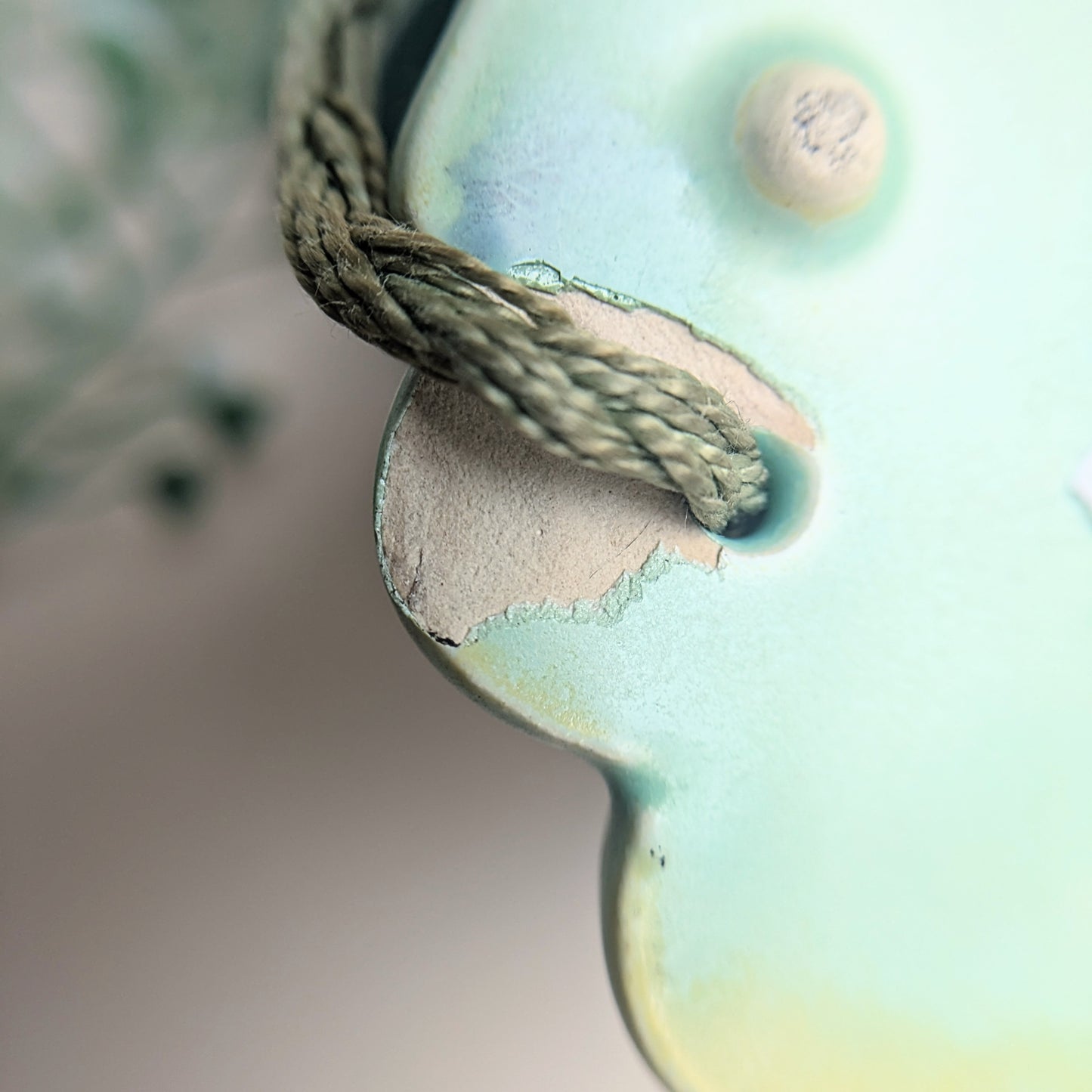 Wall vase heart-shaped turquoise