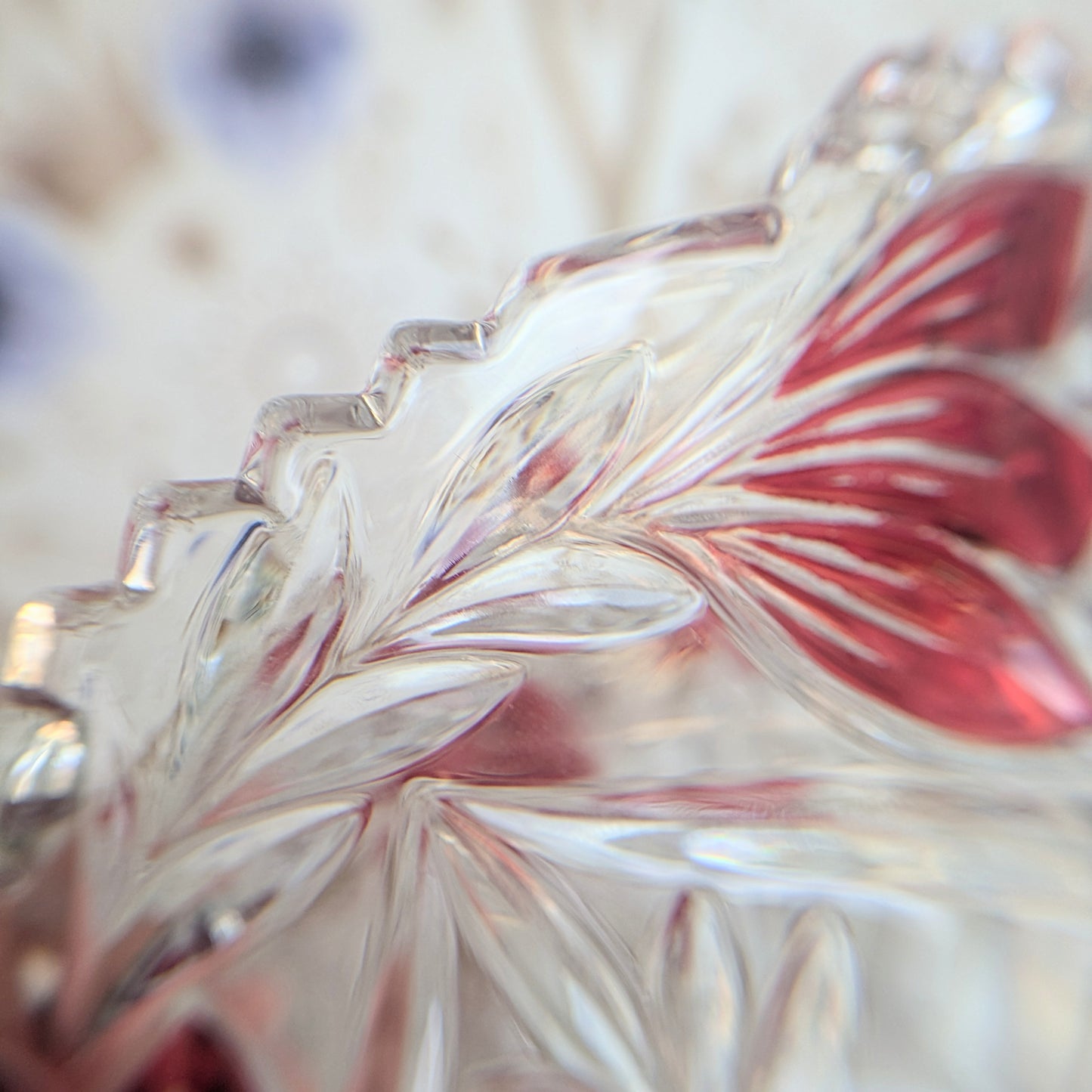 Lead crystal bowl flowers