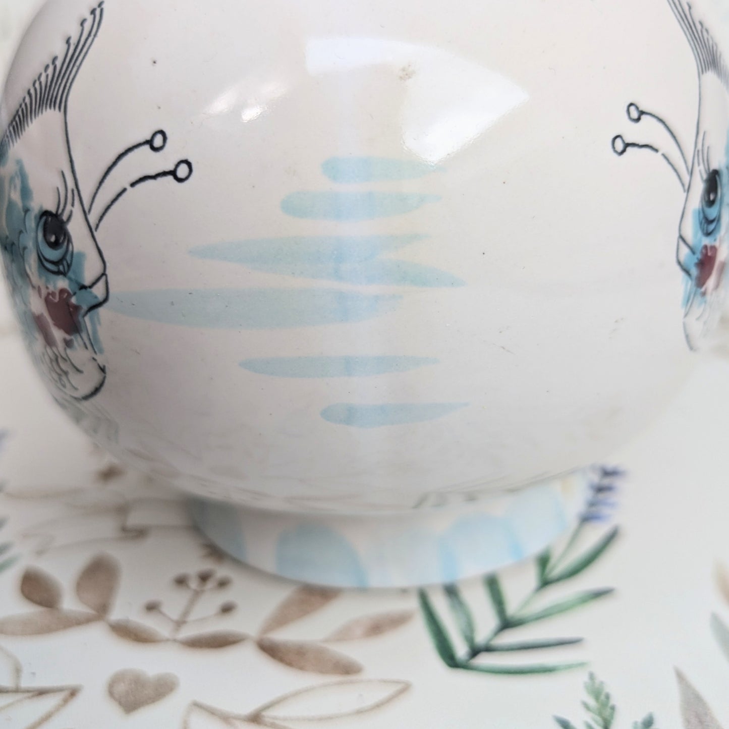 Vase avec motif de poisson