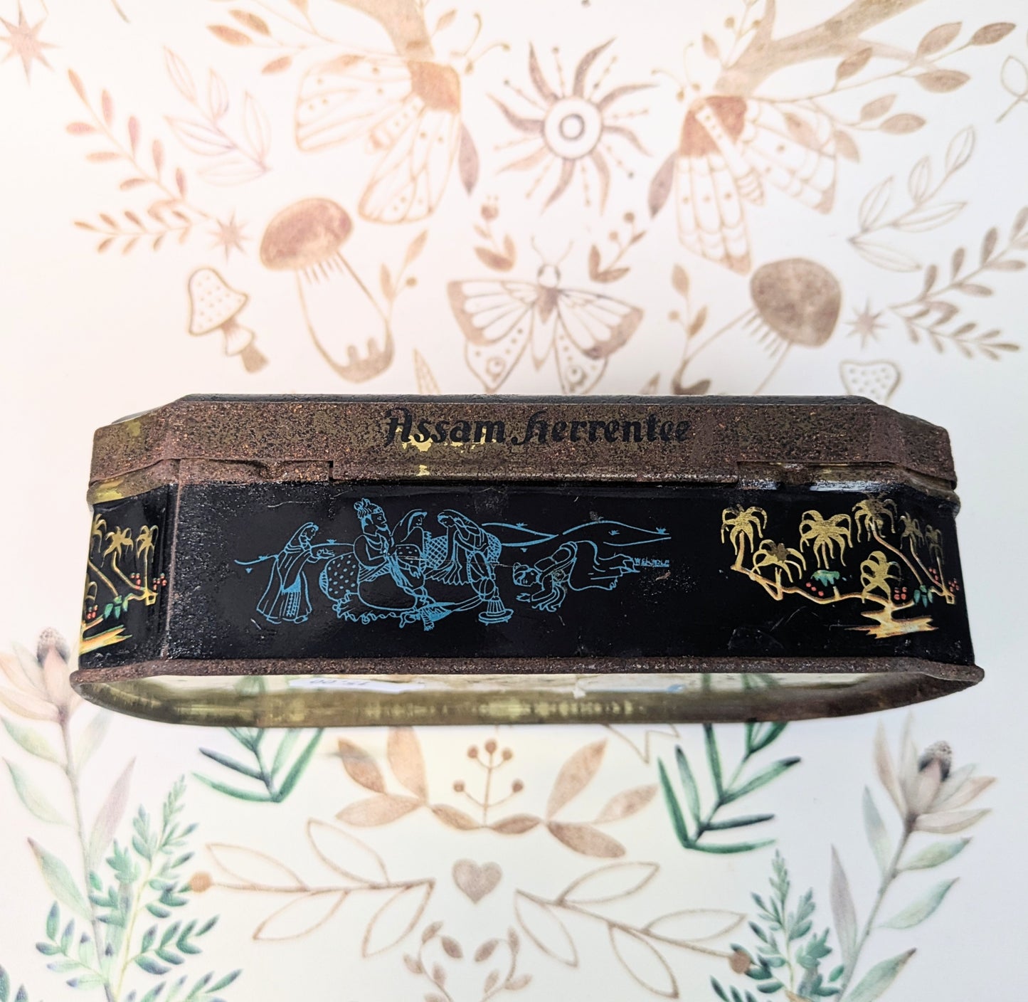 Peacock tea tin