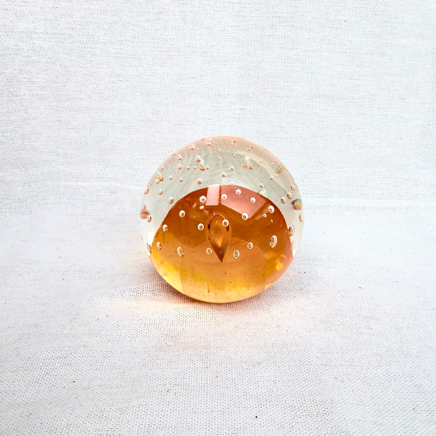 Briefbeschwerer orange