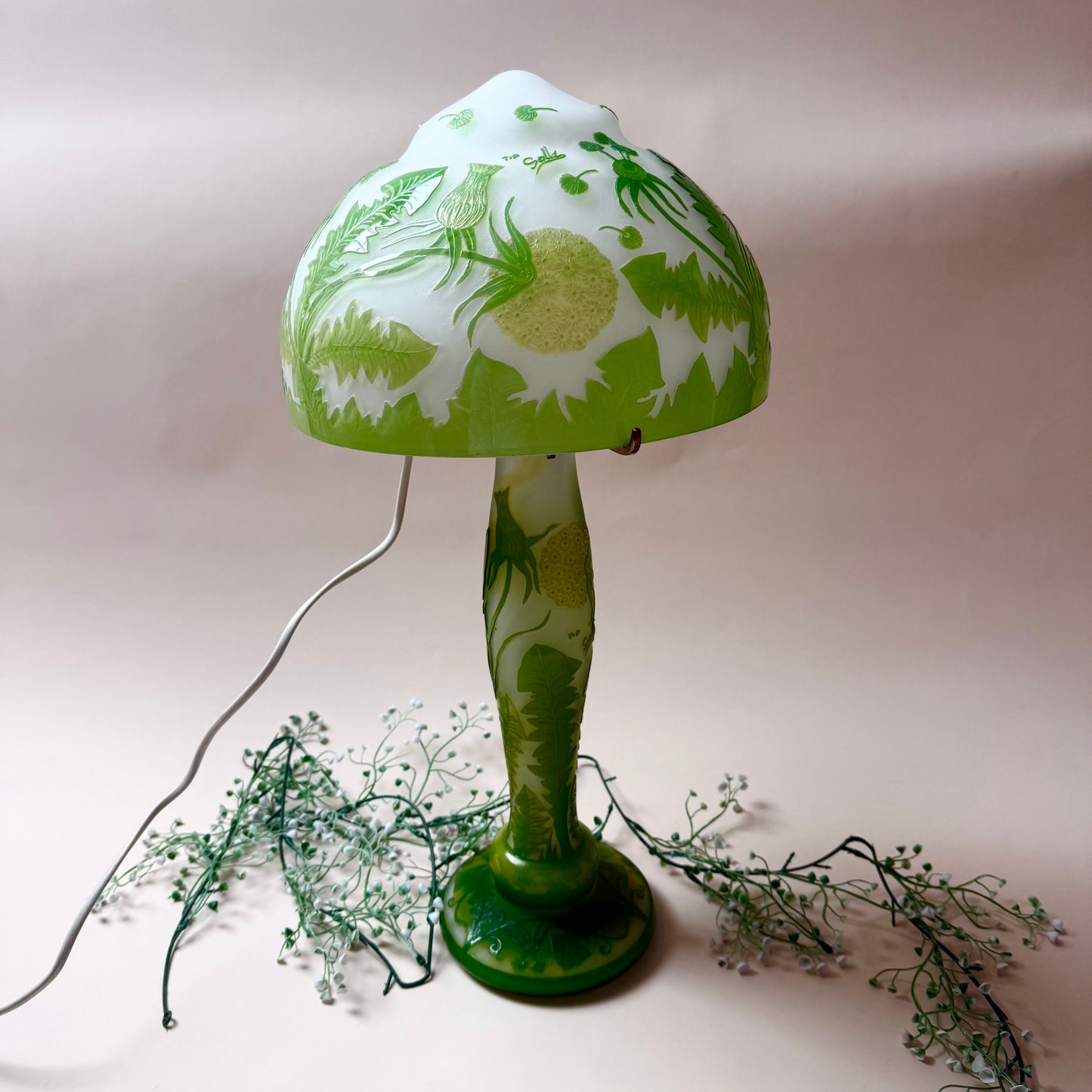 Jugendstil Lampe Löwenzahn nach Gallé