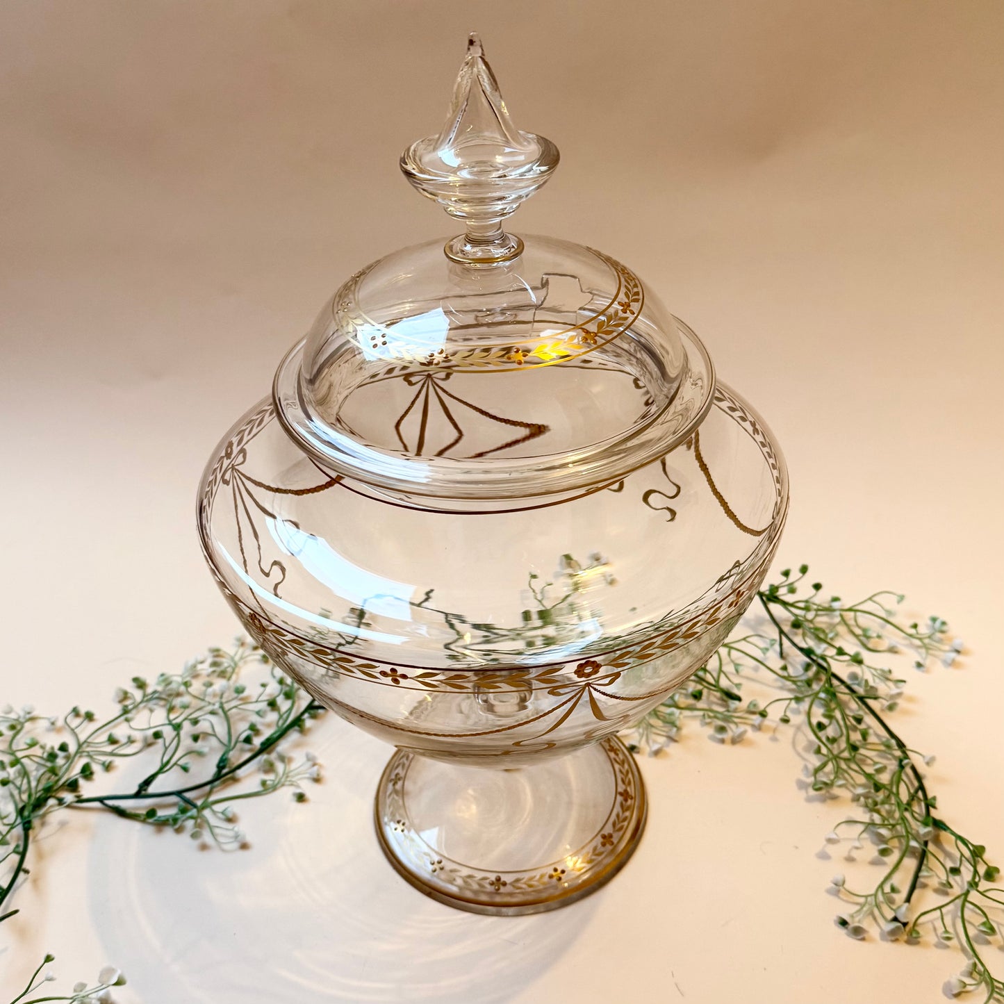 Jugendstil Glasbowle