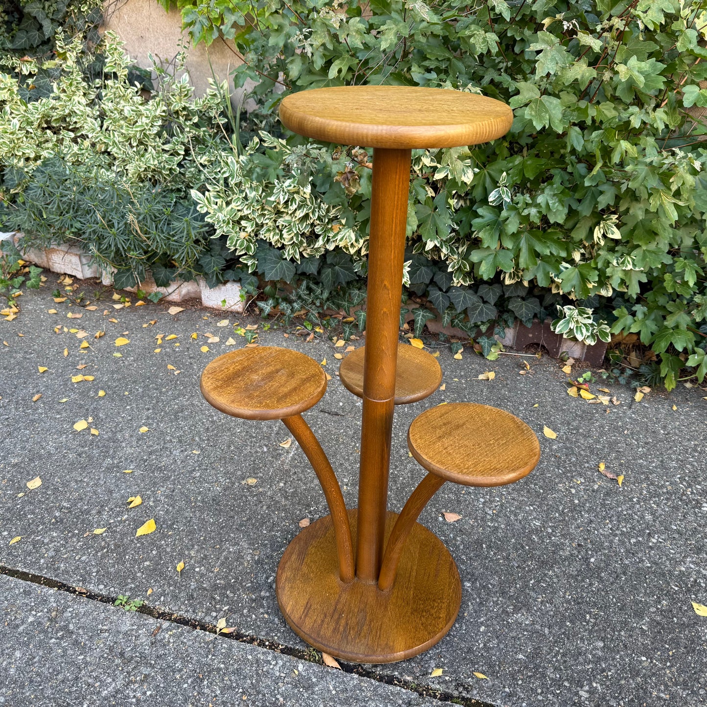 Pflanzenhocker Etagere