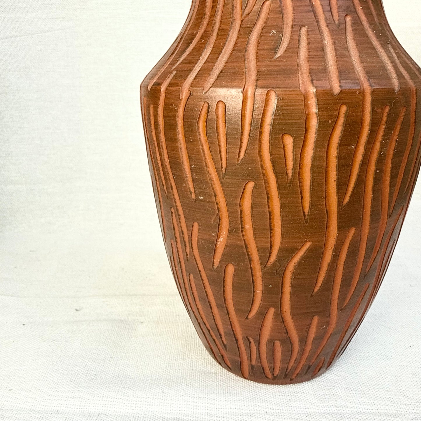 Terrakotta Vase gestreift