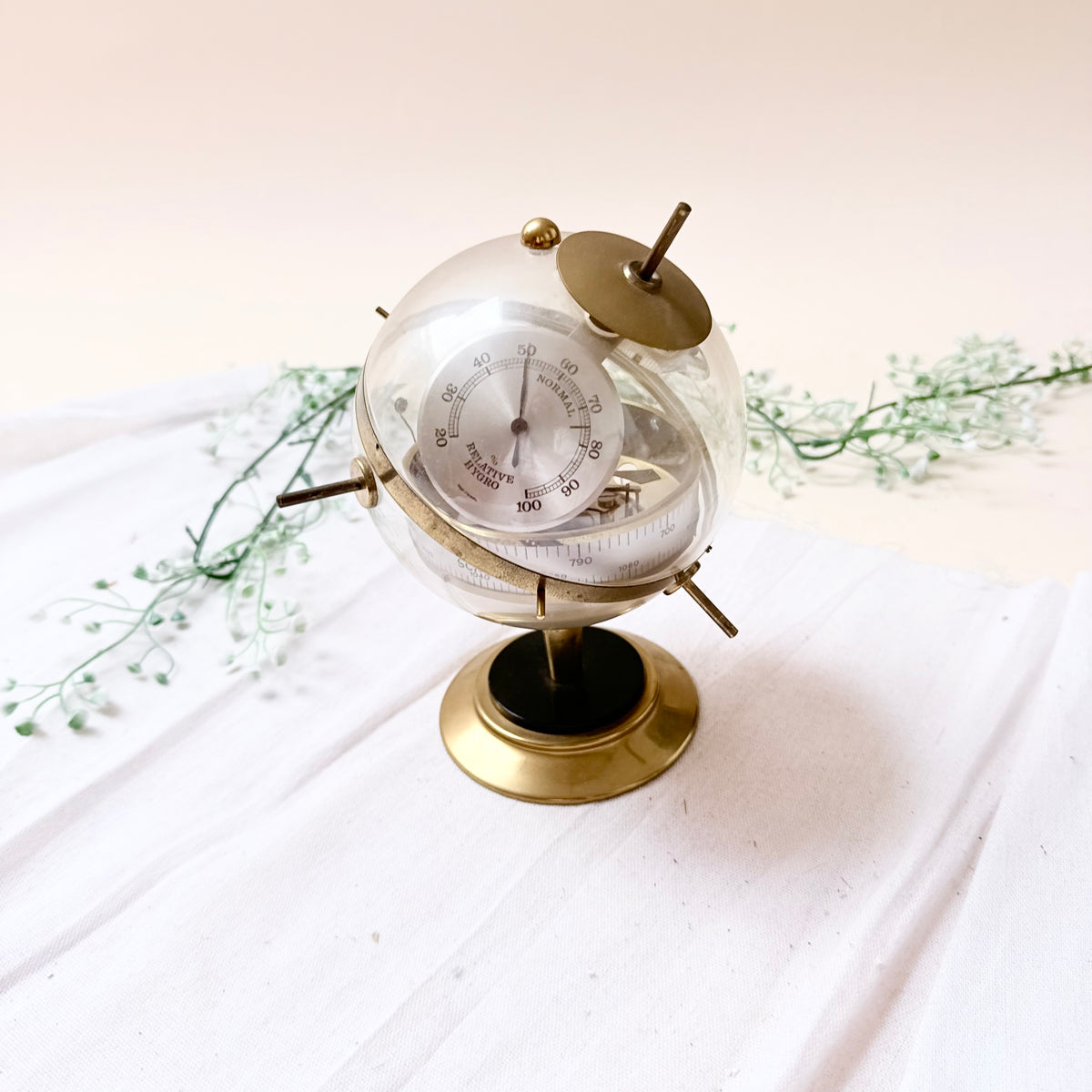 Space Age Wetterstation