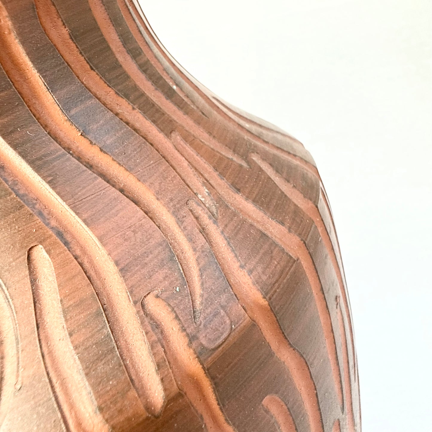 Terrakotta Vase gestreift