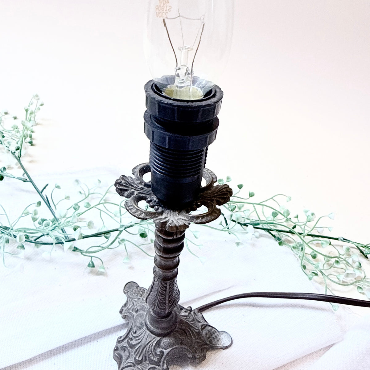 Straußenei Lampe