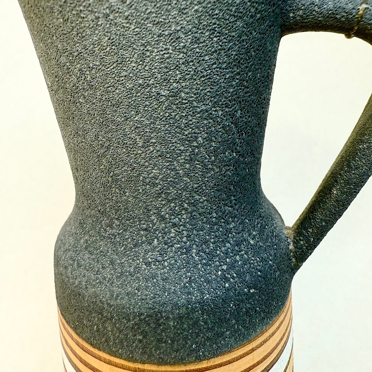 Krug schwarz gelb