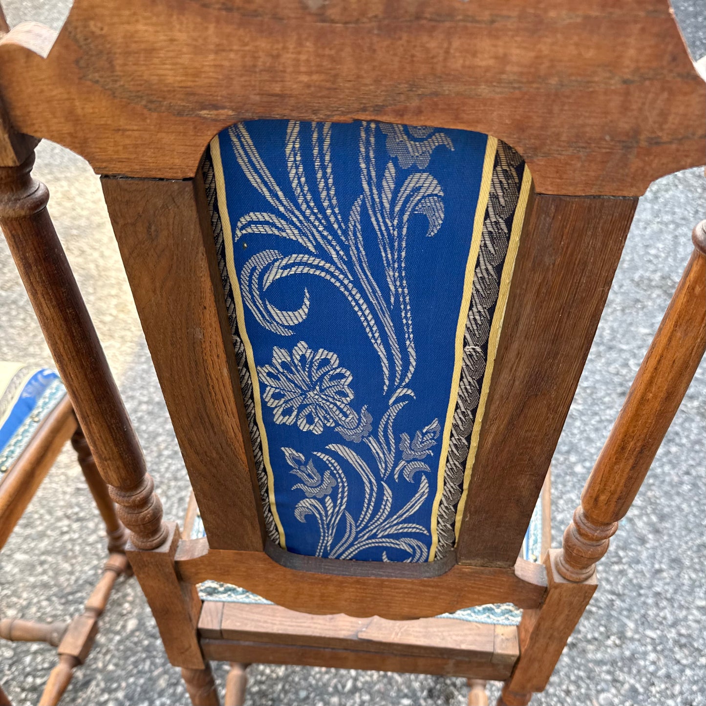 Gründerzeit Stühle blau