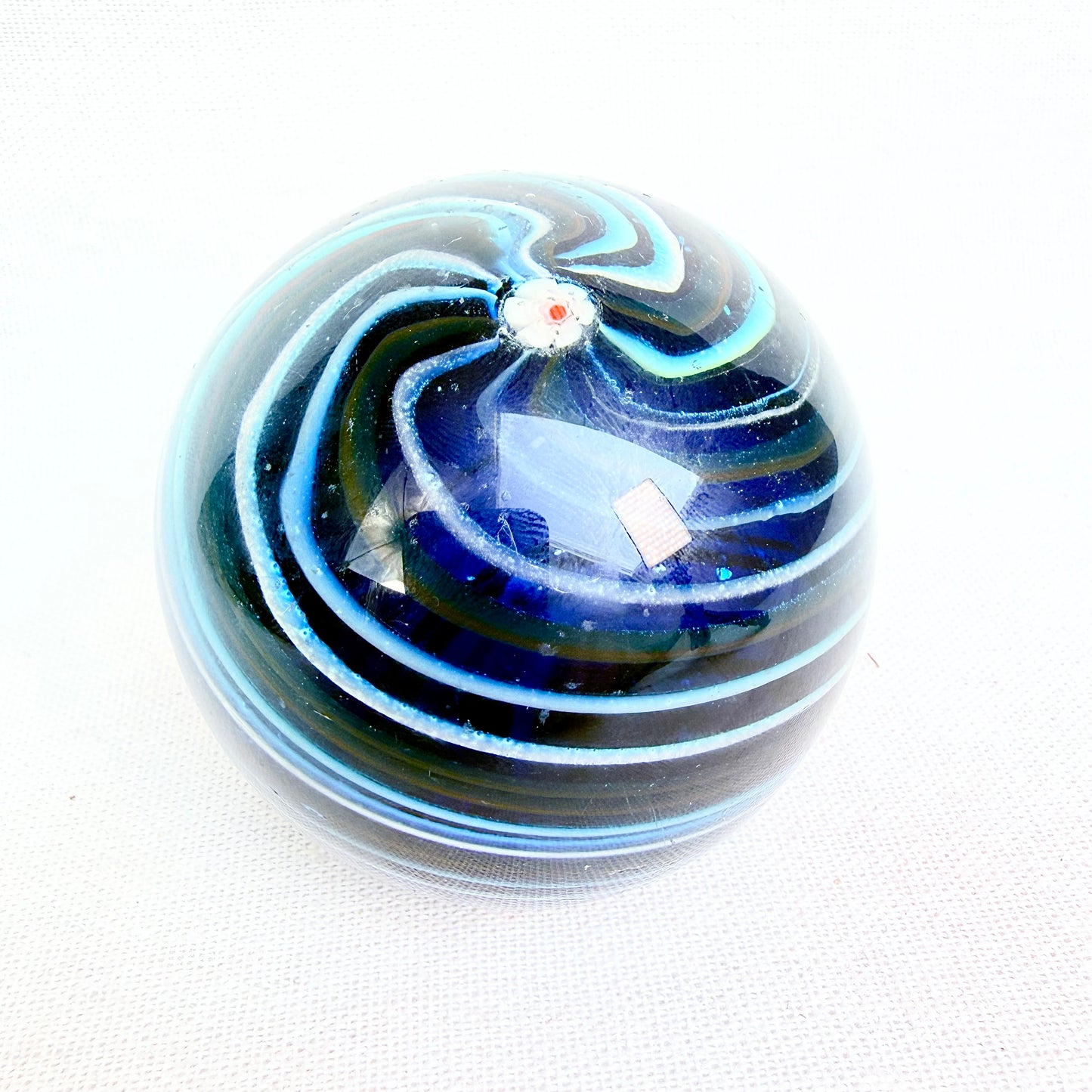 Briefbeschwerer blau