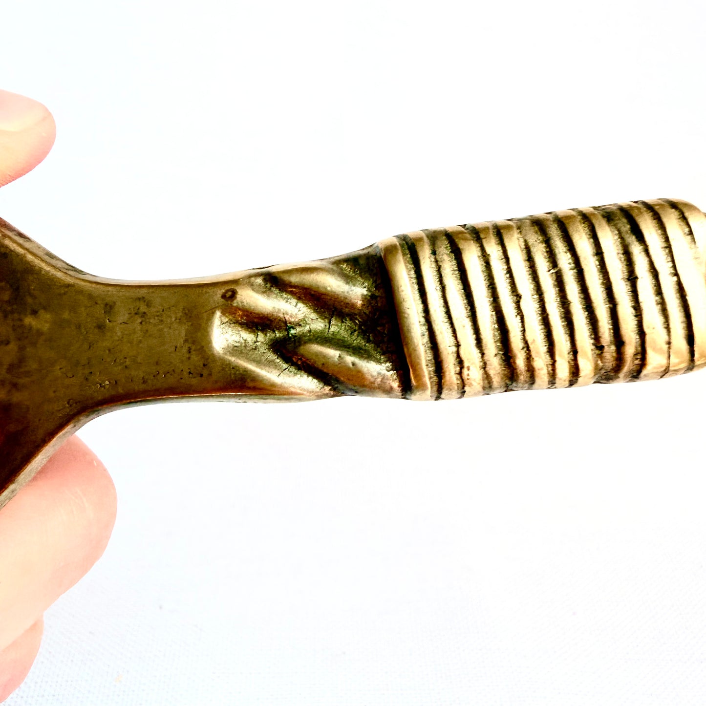 Flaschenöffner Kordel Messing