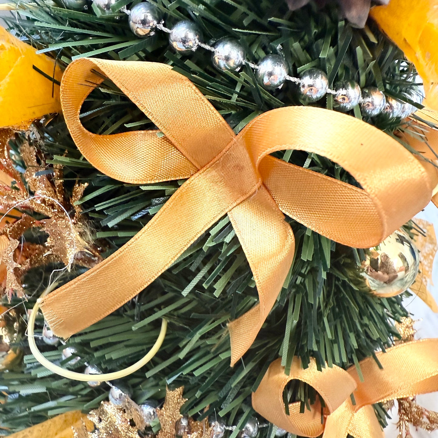 Weihnachtsbaum orange