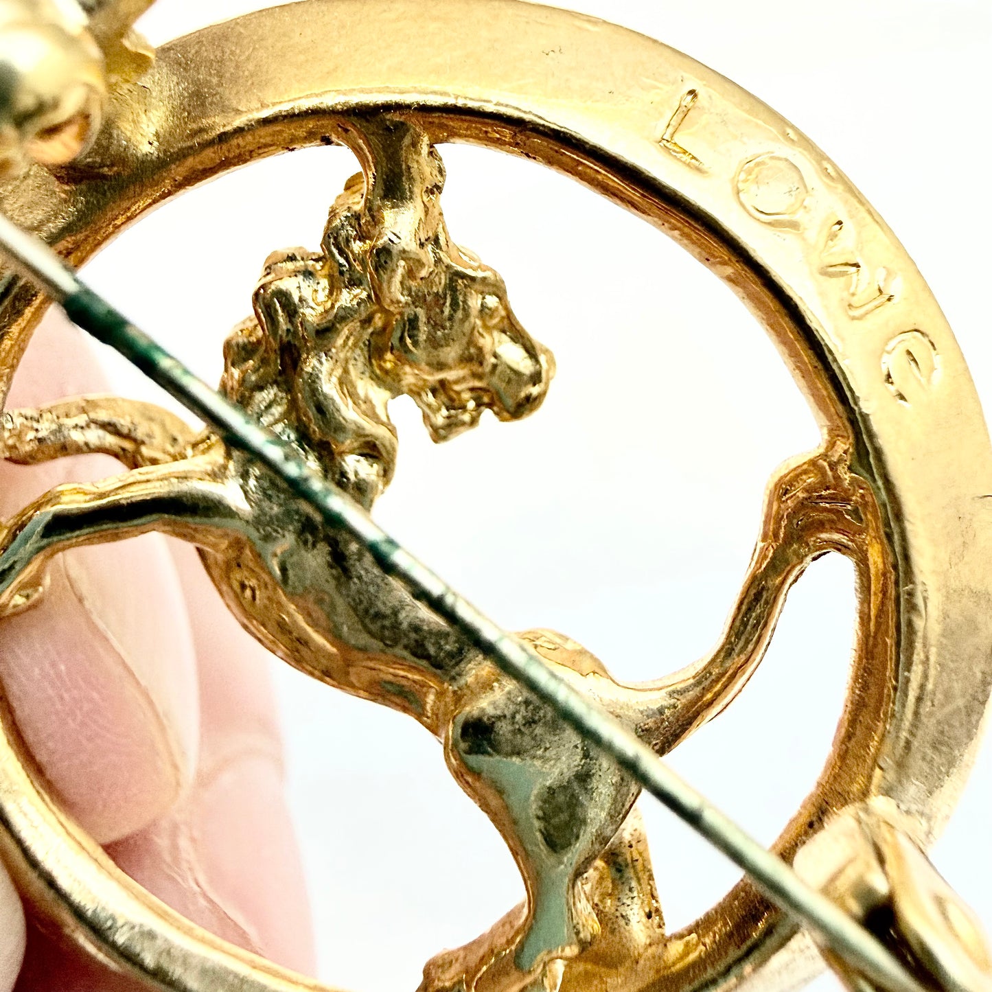 Trifari Sternzeichen Brosche Löwe