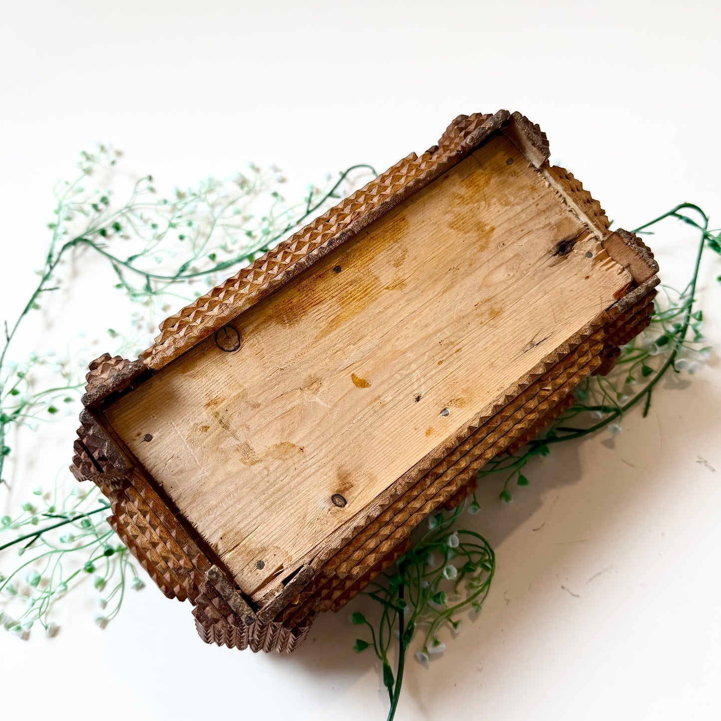 Tramp Art Box Schrift