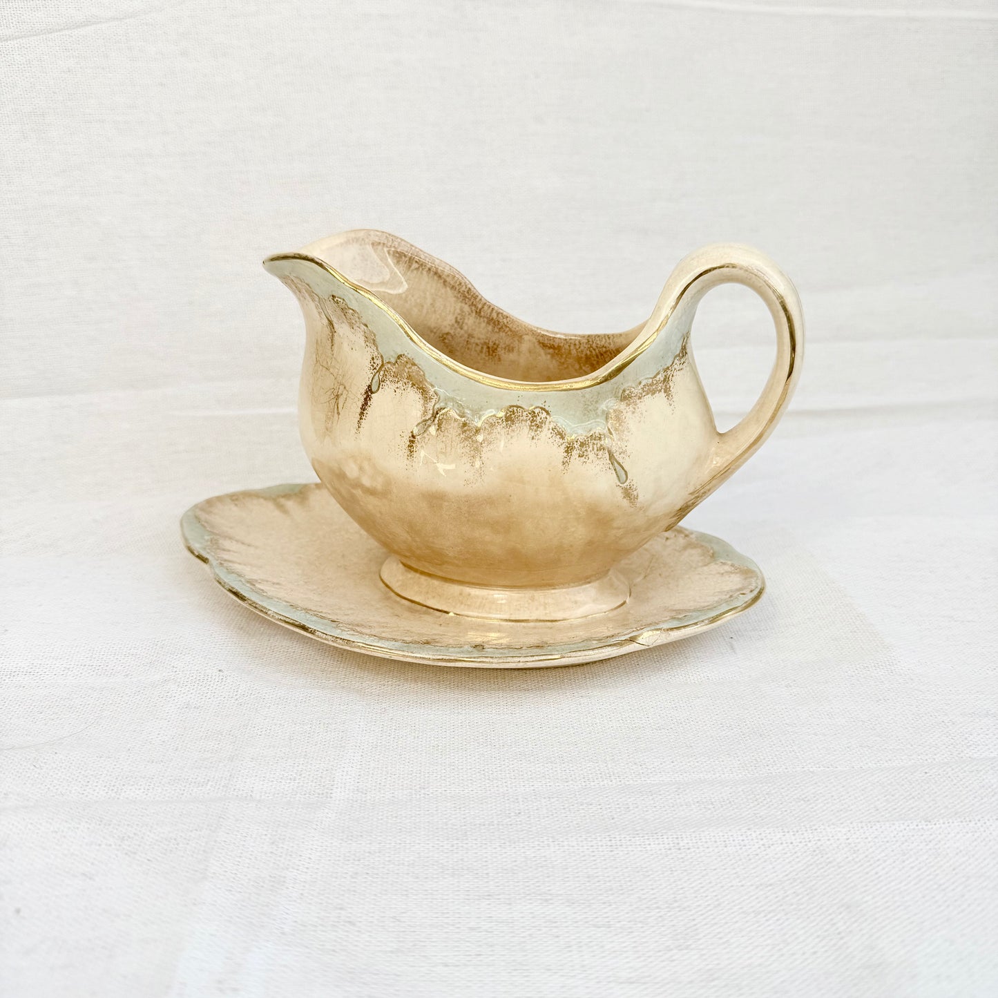 Villeroy & Boch Mettlach Sauciere