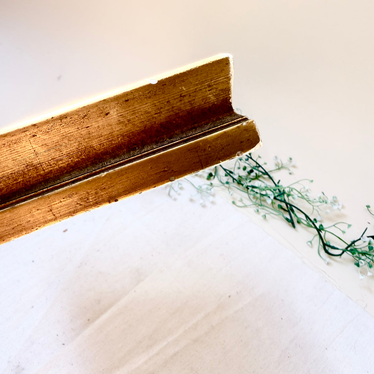 Rosen Ölgemälde in Goldrahmen