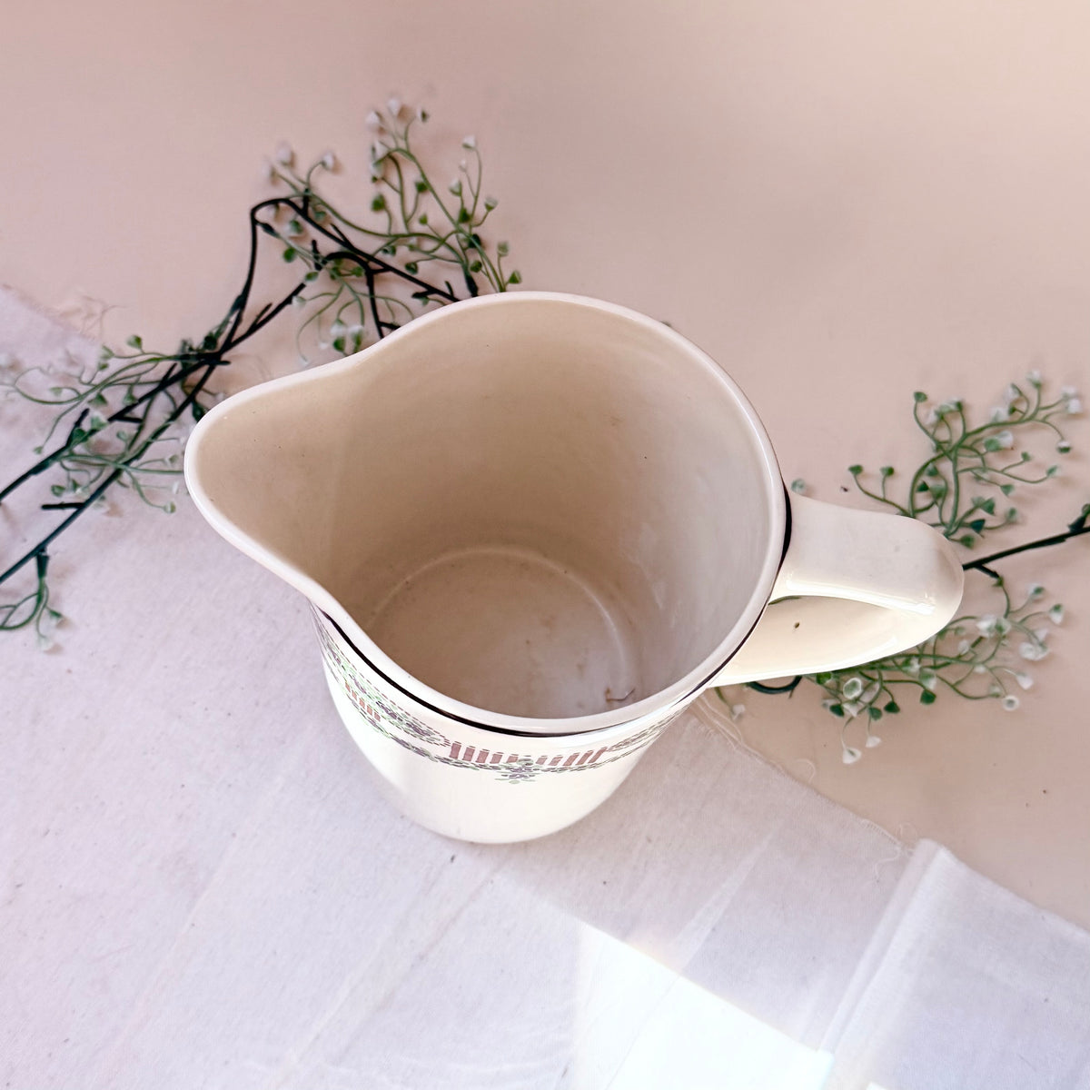 Großer Art Déco Krug