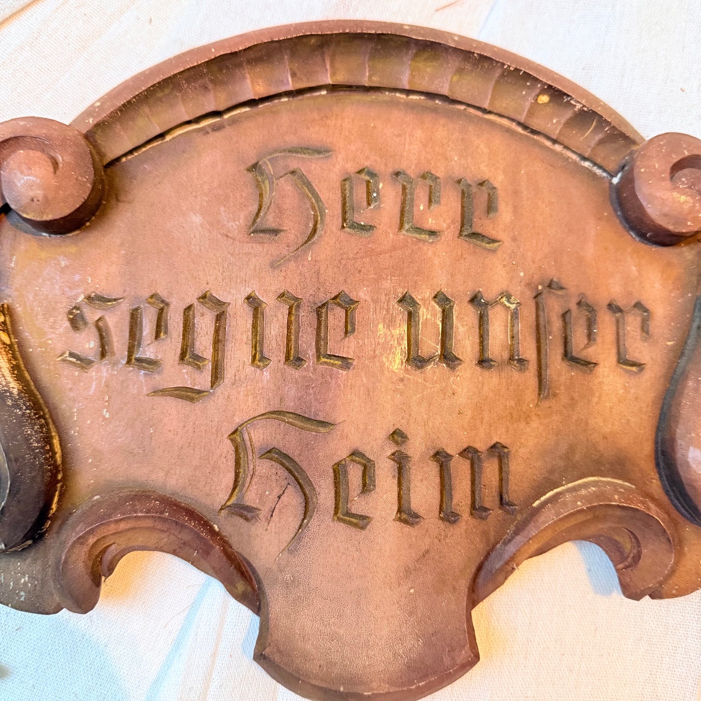 Holzschild „Gott segne unser Heim“