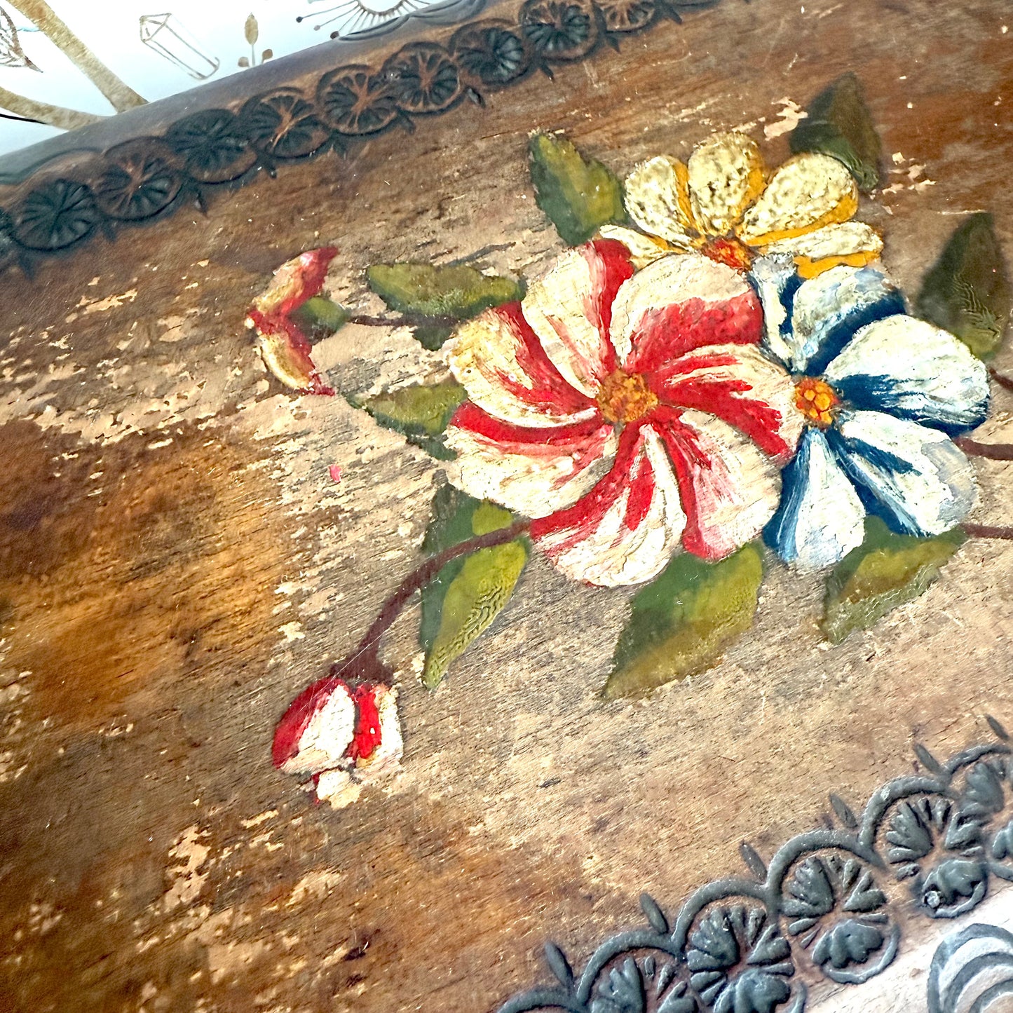 Bemalte Holzbox antik Blumen