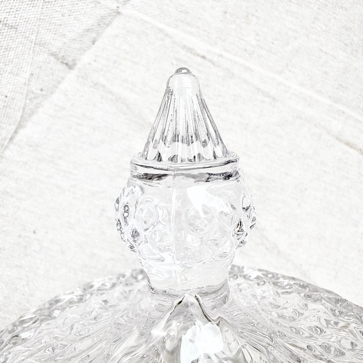 Glasdose mit Deckel