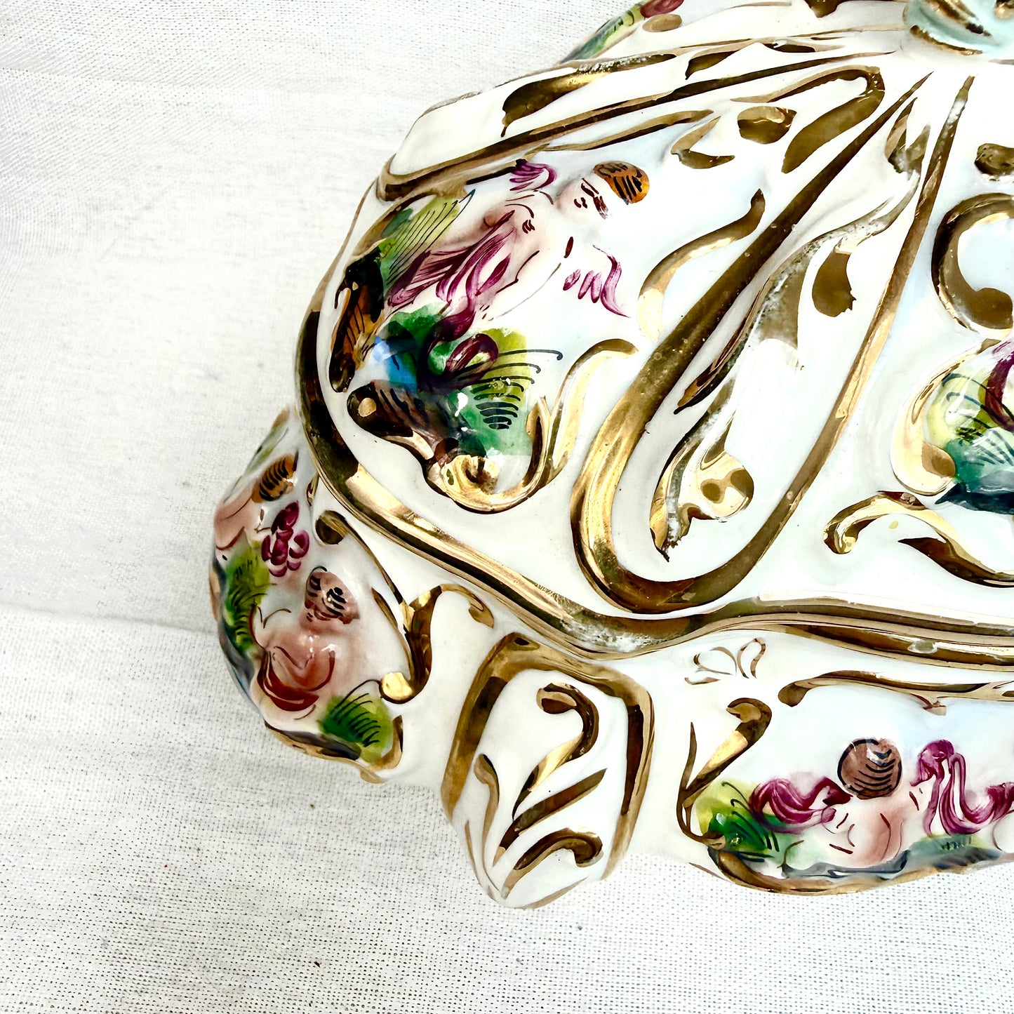 Capodimonte Keramik Dose