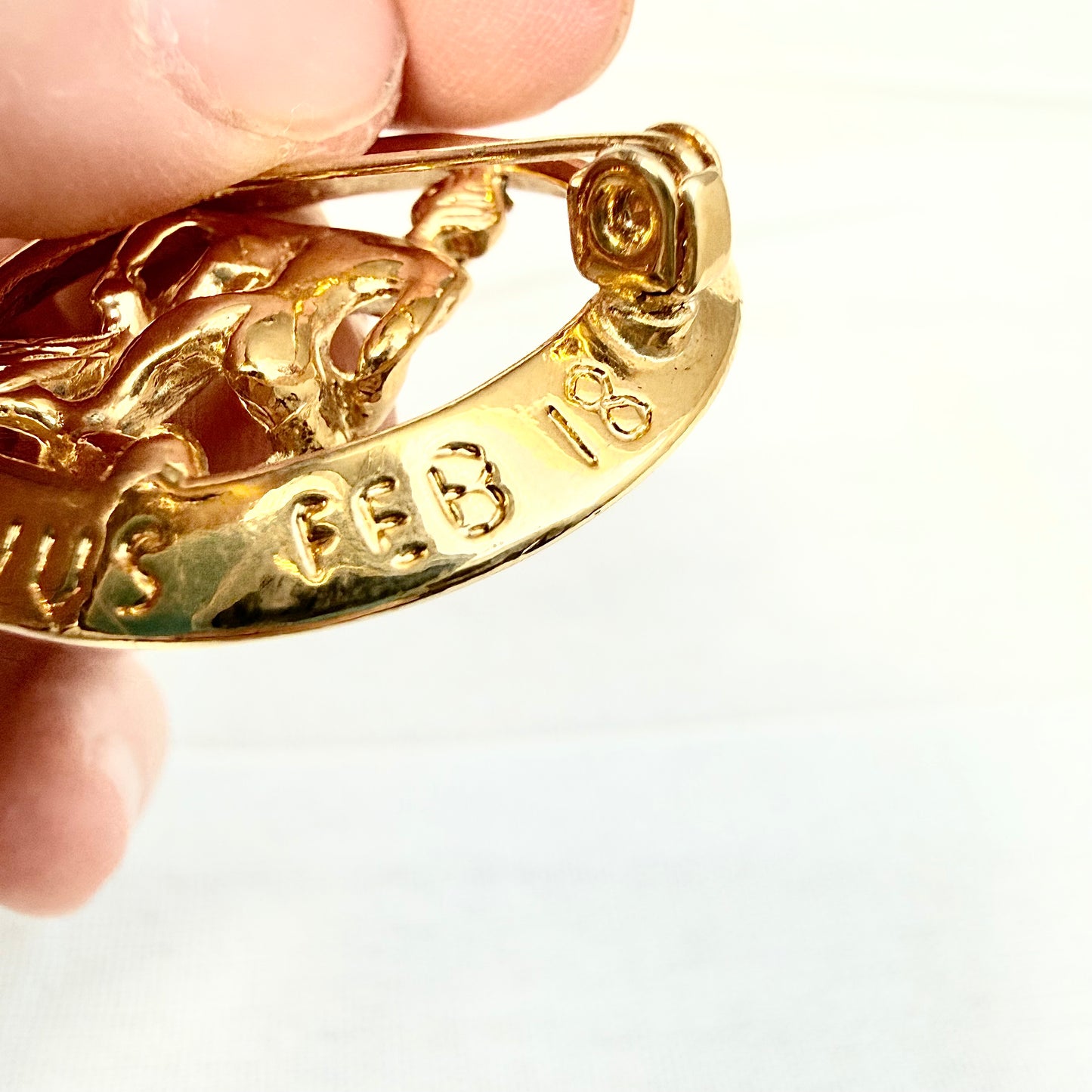 Trifari Sternzeichen Brosche Wassermann