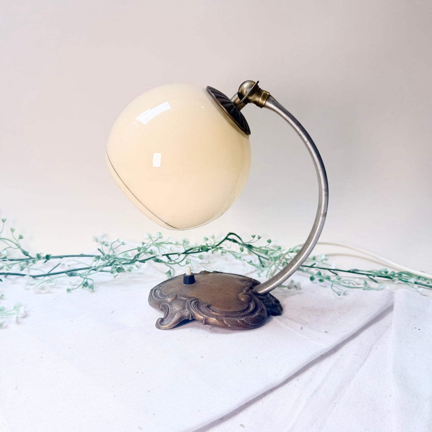 Tischlampe schwenkbar