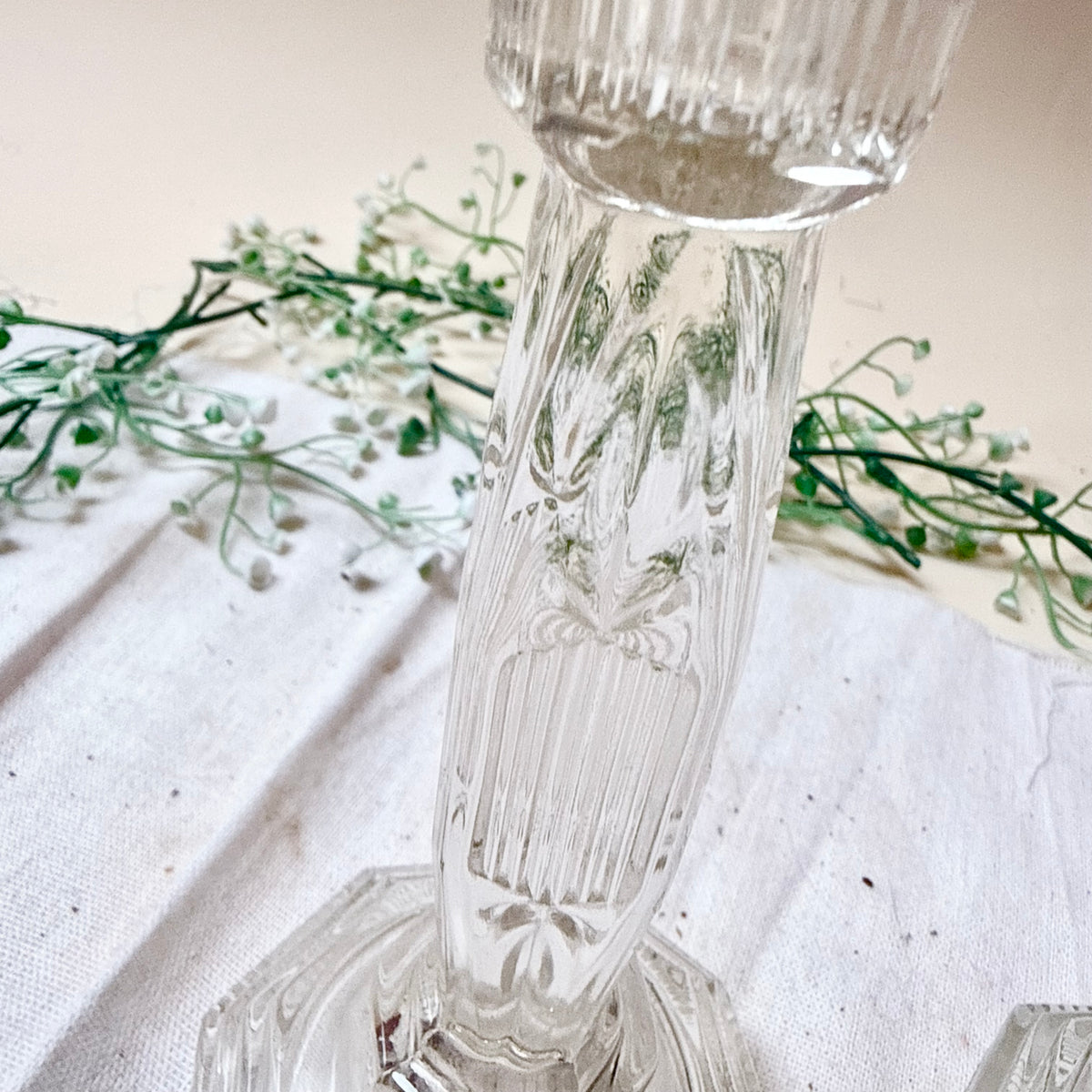 Paar Glas Kerzenständer