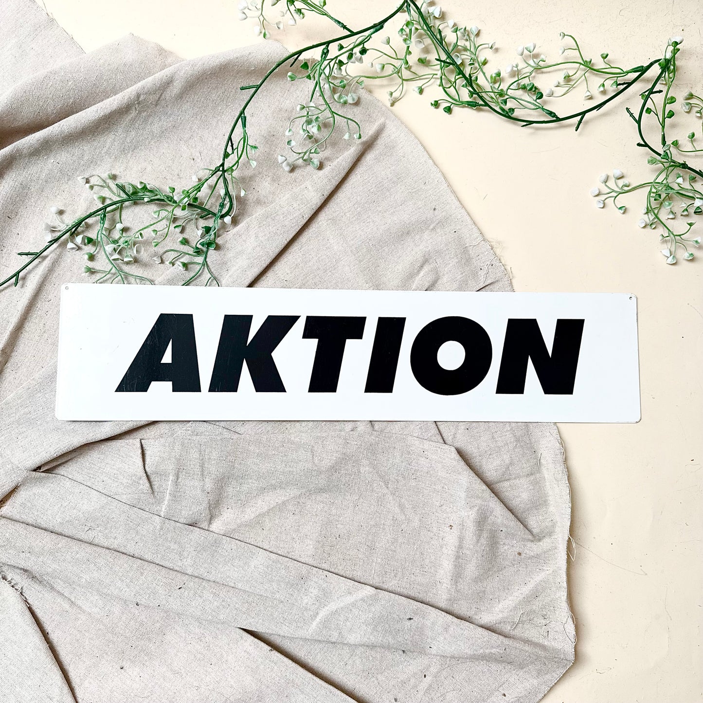 Blechschild „Aktion“