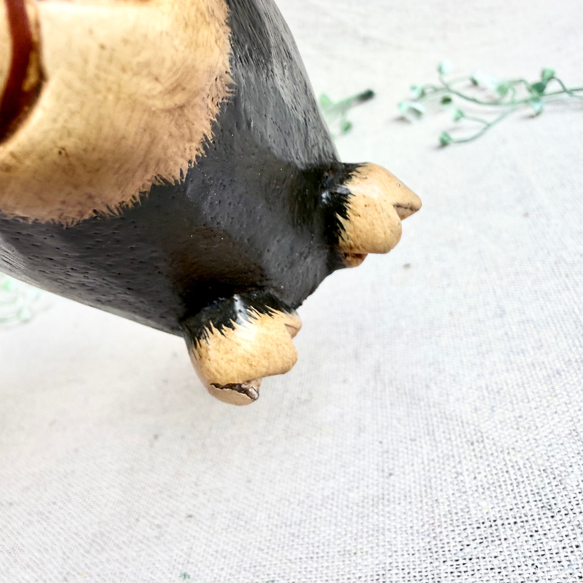 Balinesische Holzfigur Katze klein